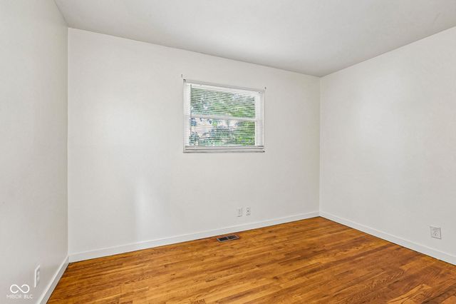1822 W 10th Street, Indianapolis, IN 46222