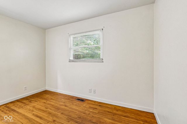1822 W 10th Street, Indianapolis, IN 46222