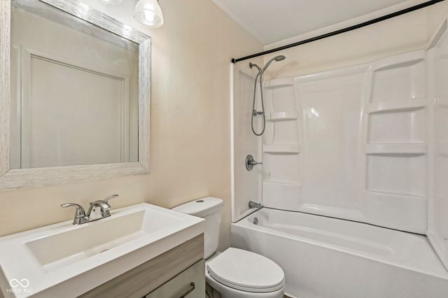 1822 W 10th Street, Indianapolis, IN 46222