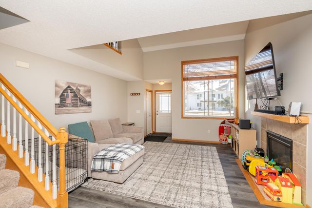 501 French Lane, Dundas, MN 55019