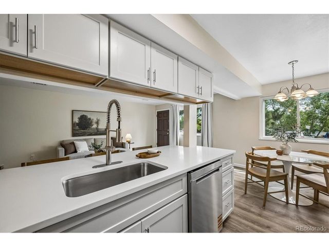 7700 W Glasgow Pl 18B, Littleton, CO 80128
