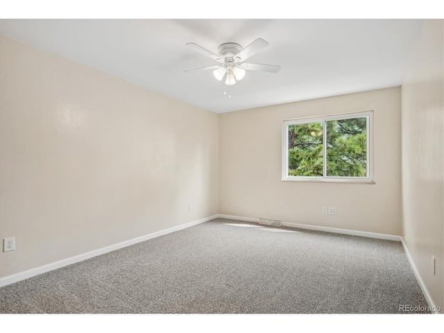 7700 W Glasgow Pl 18B, Littleton, CO 80128