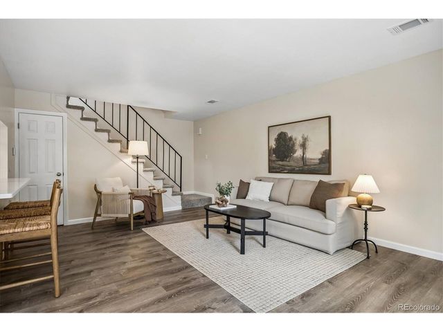 7700 W Glasgow Pl 18B, Littleton, CO 80128