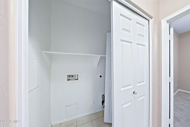 900 W BROADWAY Avenue 82, Apache Junction, AZ 85120
