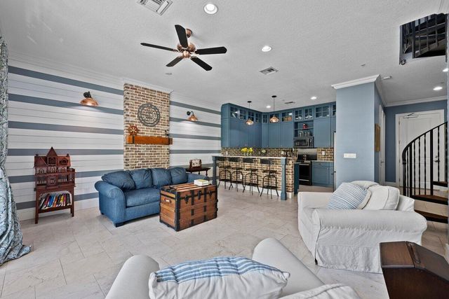 12 SE 1st Avenue 302, Delray Beach, FL 33444