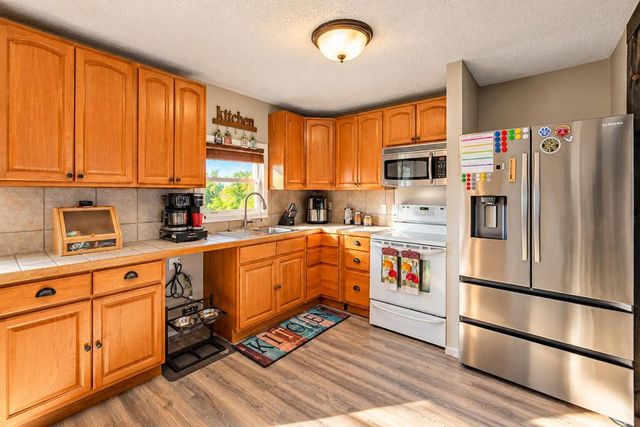 4441 S Pitchin Road, Springfield, OH 45502