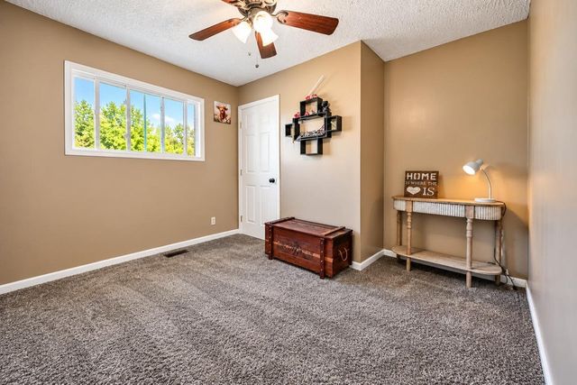 4441 S Pitchin Road, Springfield, OH 45502