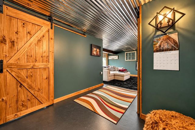 4441 S Pitchin Road, Springfield, OH 45502