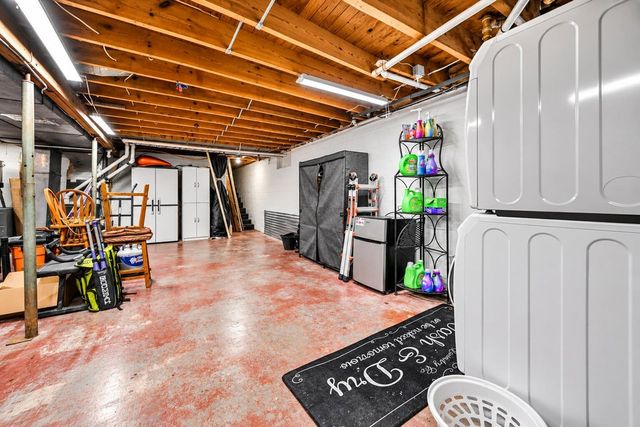 4441 S Pitchin Road, Springfield, OH 45502
