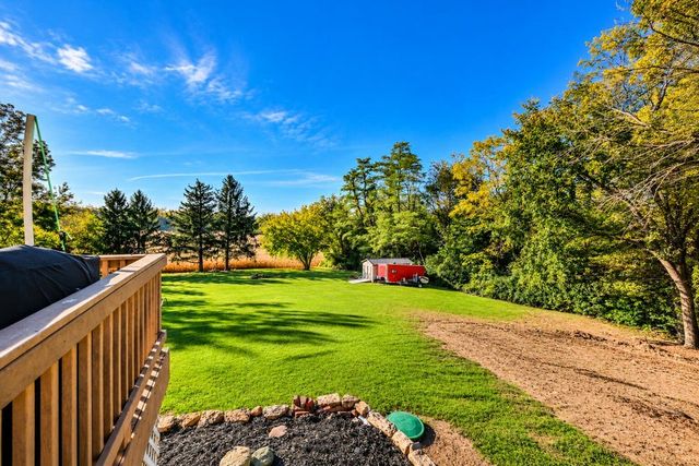 4441 S Pitchin Road, Springfield, OH 45502