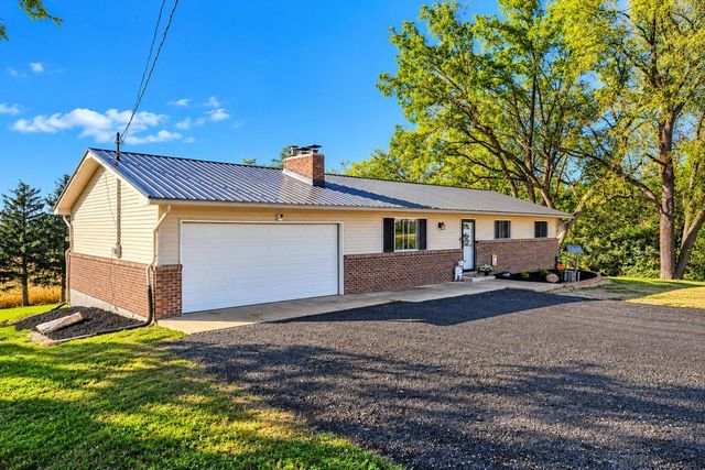 4441 S Pitchin Road, Springfield, OH 45502