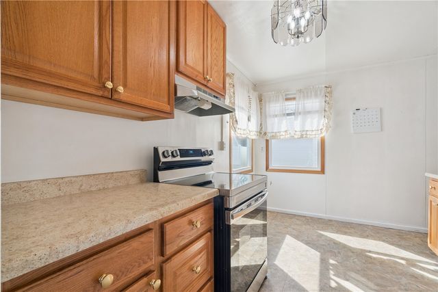 3730 H Avenue NE, Cedar Rapids, IA 52402