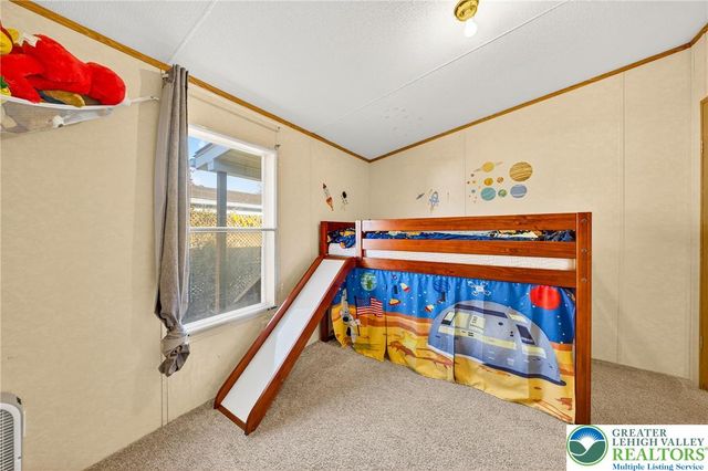 196 Fawn Meadow Court, East Allen Twp, PA 18014