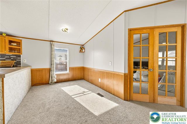 196 Fawn Meadow Court, East Allen Twp, PA 18014