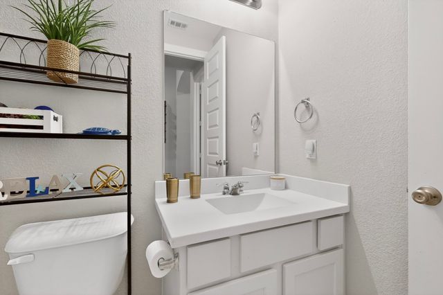 3825 Primrose Drive, Aubrey, TX 76227