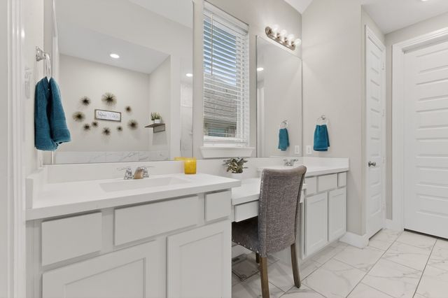 3825 Primrose Drive, Aubrey, TX 76227