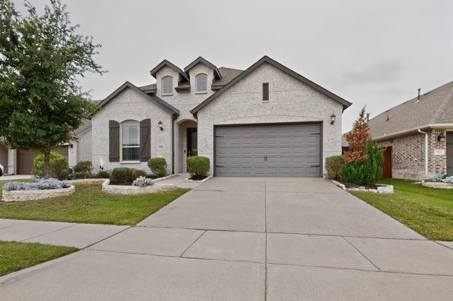 3825 Primrose Drive, Aubrey, TX 76227