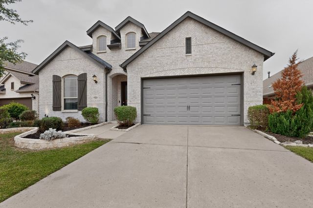 3825 Primrose Drive, Aubrey, TX 76227