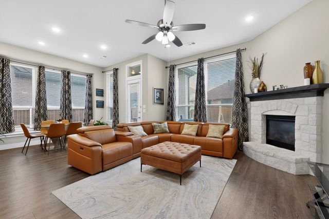 3825 Primrose Drive, Aubrey, TX 76227