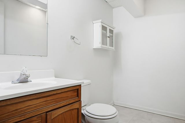 1417 Adams Street, Lake In The Hills, IL 60156