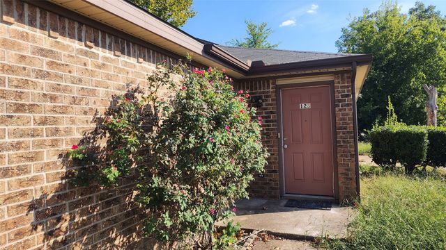 123 Prairie Creek Circle, Princeton, TX 75407