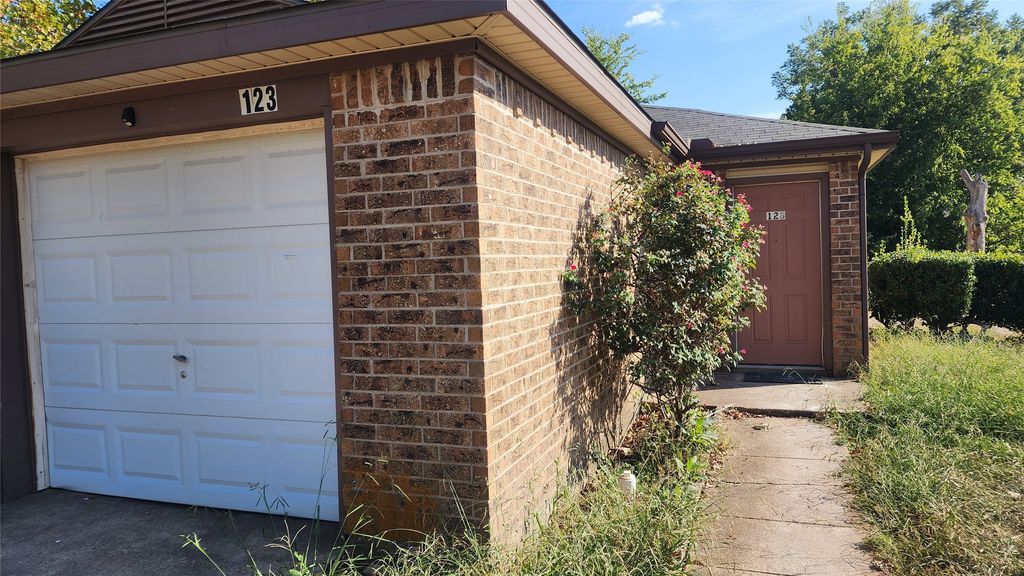 123 Prairie Creek Circle, Princeton, TX 75407