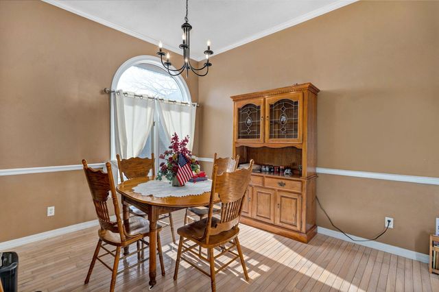 1385 Cherokee Court, Marshfield, MO 65706