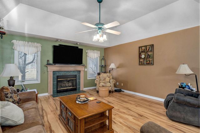 1385 Cherokee Court, Marshfield, MO 65706