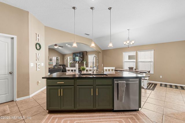 15708 TISONS BLUFF Road, Jacksonville, FL 32218