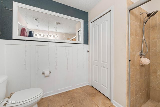 15708 TISONS BLUFF Road, Jacksonville, FL 32218