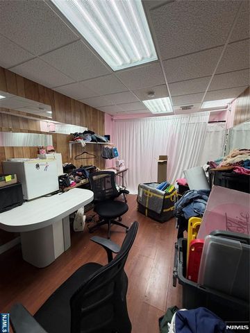 580 Lafayette Avenue, Hawthorne, NJ 07506