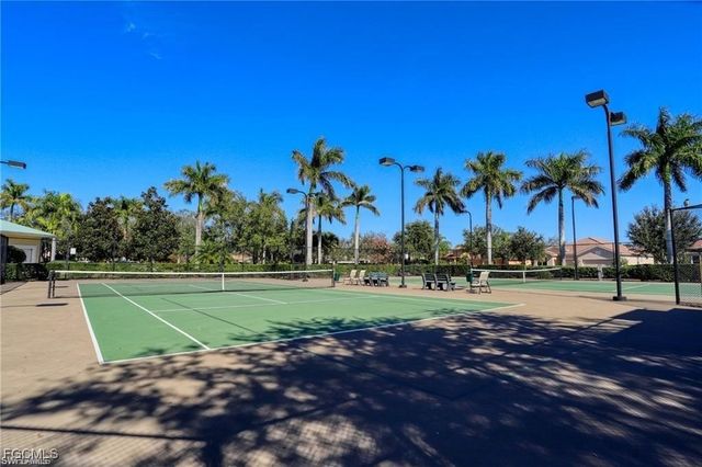 13071 Sandy Key BEND 304, North Fort Myers, FL 33903