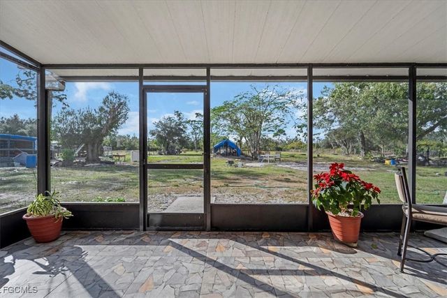 2099 Summerall RD, Labelle, FL 33935