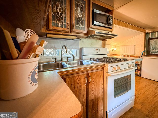 91 Yogi Bear Boulevard, Cleveland, GA 30528