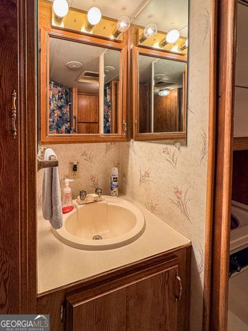 91 Yogi Bear Boulevard, Cleveland, GA 30528