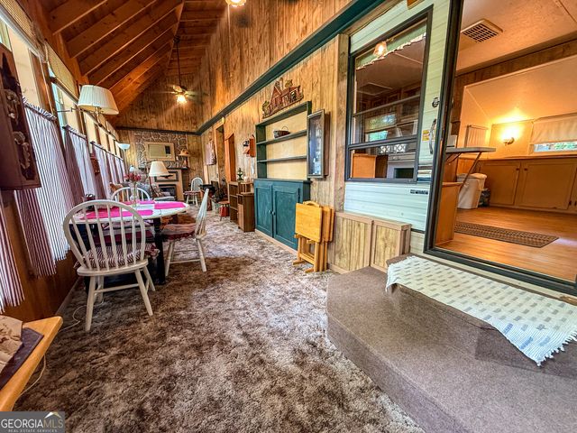 91 Yogi Bear Boulevard, Cleveland, GA 30528