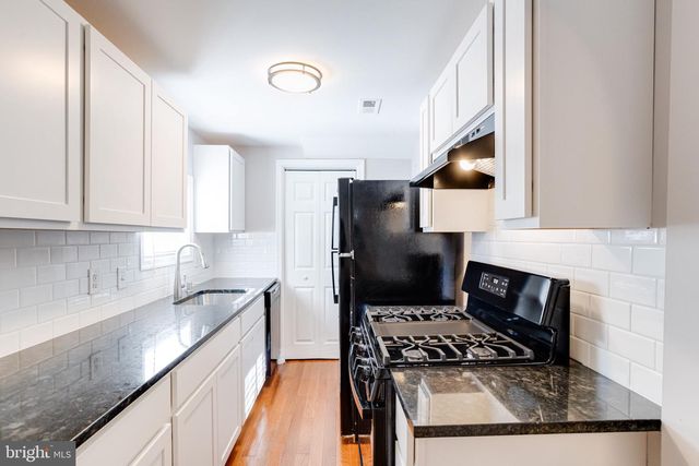 528 HOLTZMAN COURT, Baltimore, MD 21231