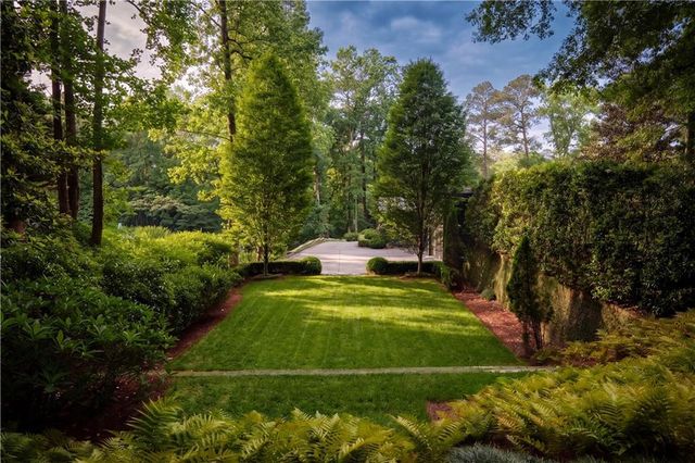 3770 Paces Ferry Road NW, Atlanta, GA 30327