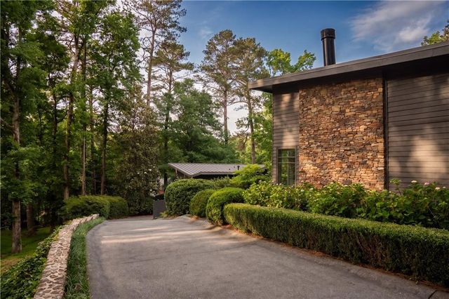 3770 Paces Ferry Road NW, Atlanta, GA 30327