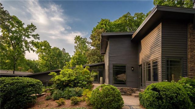 3770 Paces Ferry Road NW, Atlanta, GA 30327