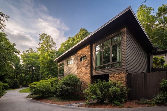 3770 Paces Ferry Road NW, Atlanta, GA 30327