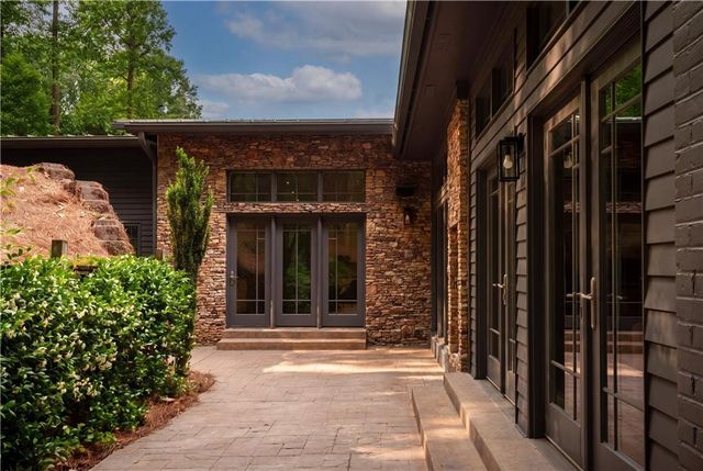 3770 Paces Ferry Road NW, Atlanta, GA 30327