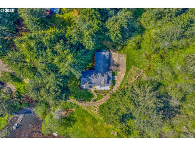 83416 PARKWAY Dr, Florence, OR 97439