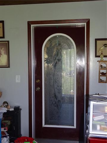 15915 Eisenhower Road, Leavenworth, KS 66048