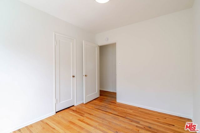 4950 Newcastle Avenue, Encino (los Angeles), CA 91316