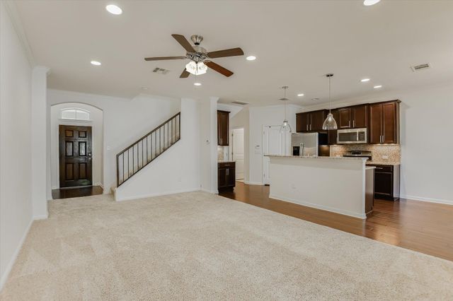 13400 Briarwick DR 1703, Austin, TX 78729