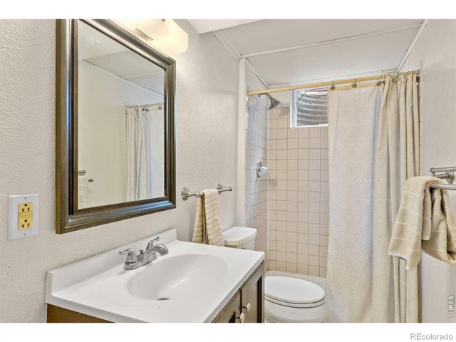 820 Lotus Way, Broomfield, CO 80020