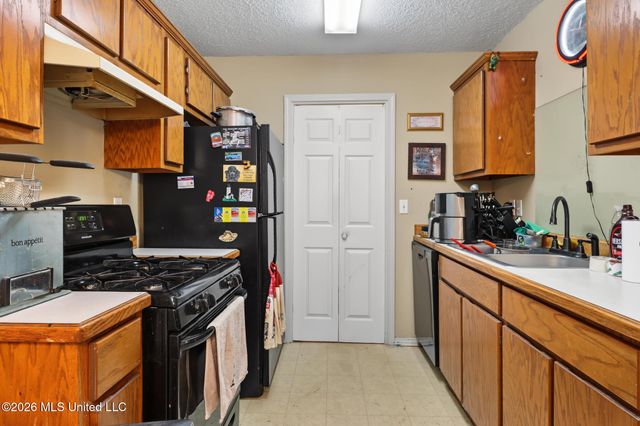 10583 Sharp Boulevard, Gulfport, MS 39503