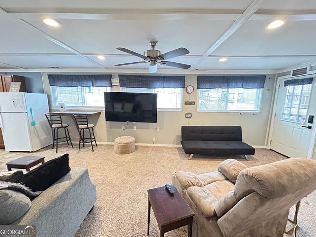 6 Grove Lane, Cleveland, GA 30528