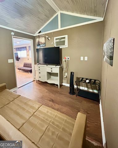 6 Grove Lane, Cleveland, GA 30528